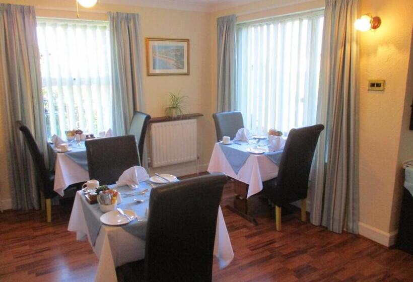 Пансион Gate Lodge Guest House