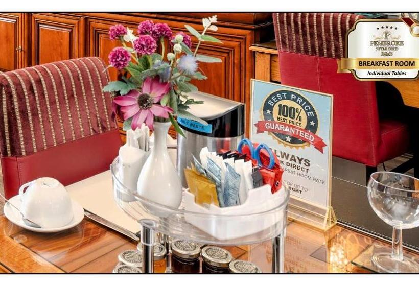 ペンション Pembroke Bed & Breakfast