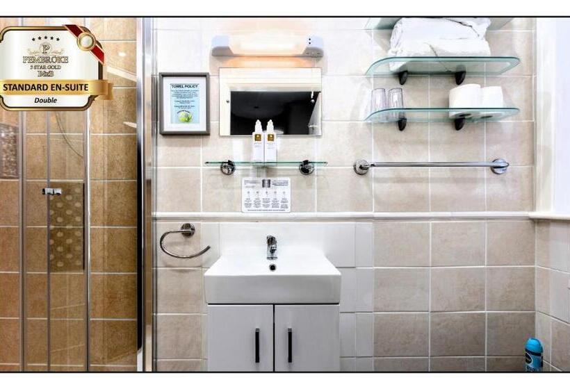 ペンション Pembroke Bed & Breakfast