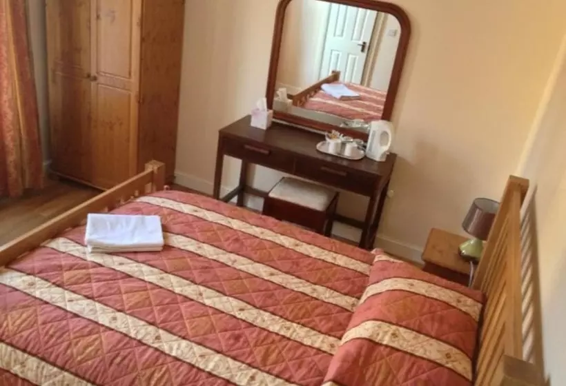 Majatalo The Dharma Lodge