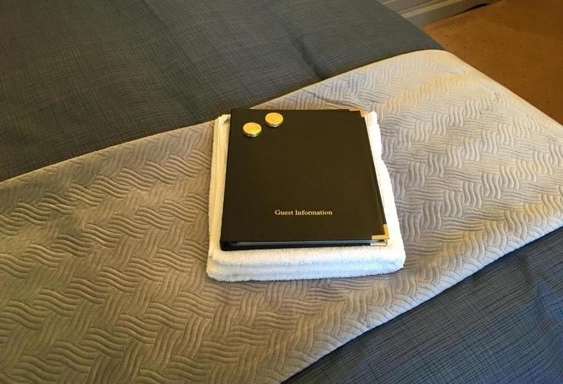 بنسيون The Weatherdene