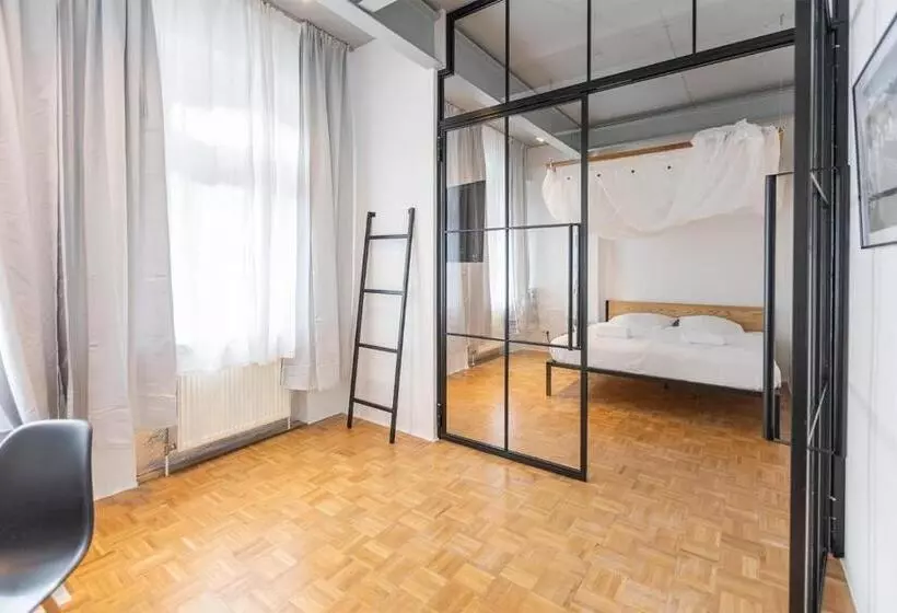 Majatalo Green Residence Boutique Lofts & Villa