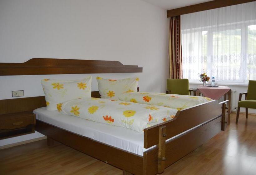 Pansiyon Gasthaus Hirsch