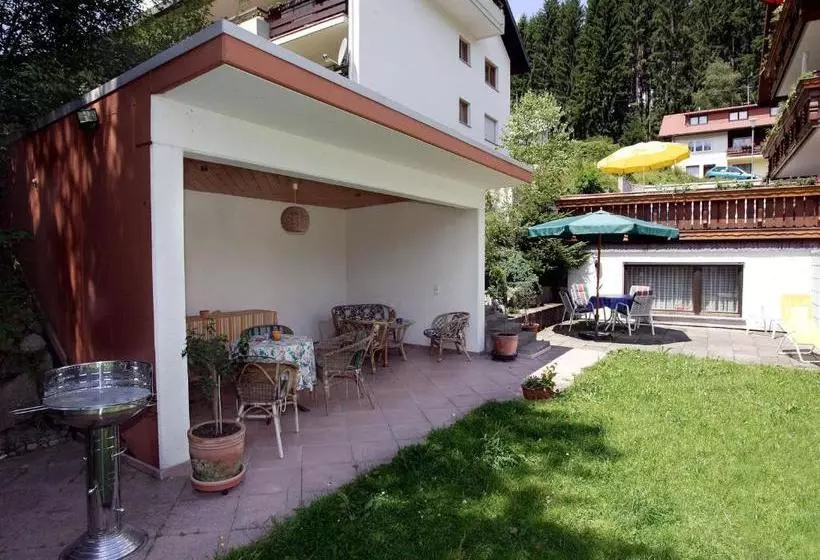 Majatalo Haus Bernhardt Fromm