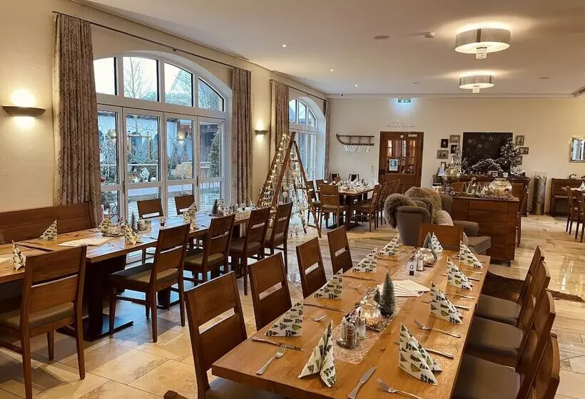 Majatalo Landgasthof Zur Sonne