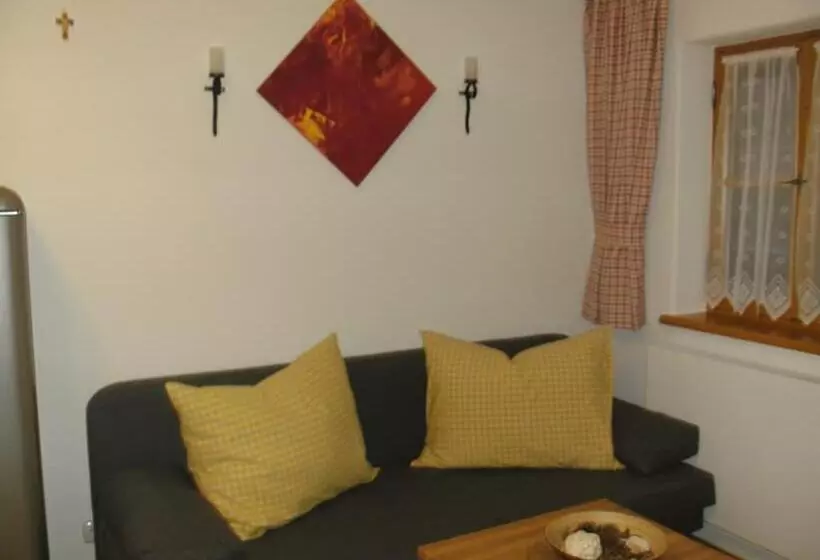 Majatalo Zum Egerländer Fachwerkhof