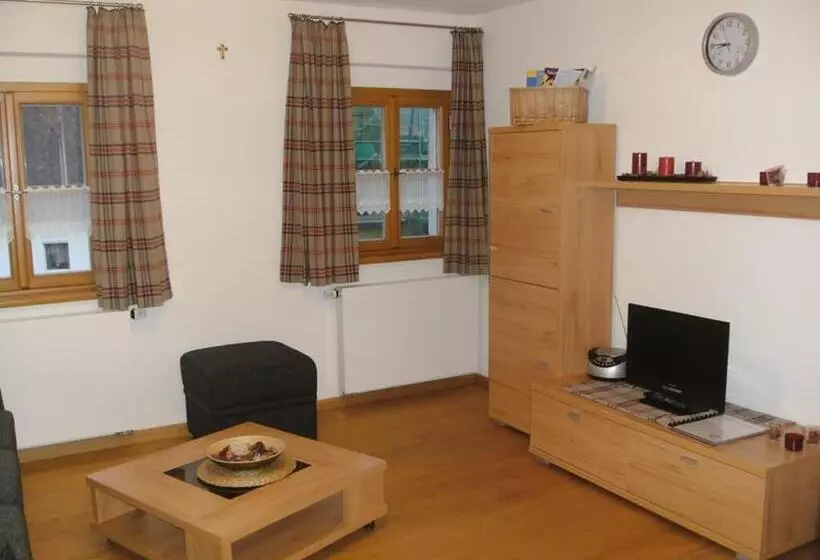 Majatalo Zum Egerländer Fachwerkhof