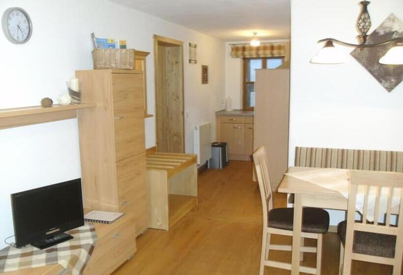 Pensão Zum Egerländer Fachwerkhof