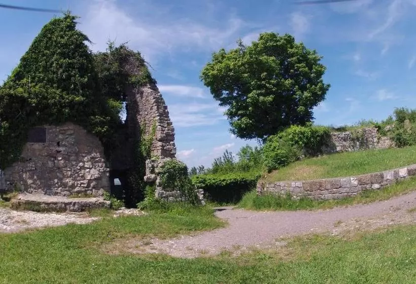 ユースホステル Gasthof Küssaburg