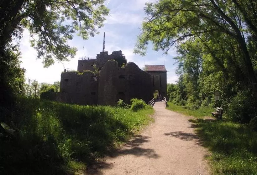 ユースホステル Gasthof Küssaburg