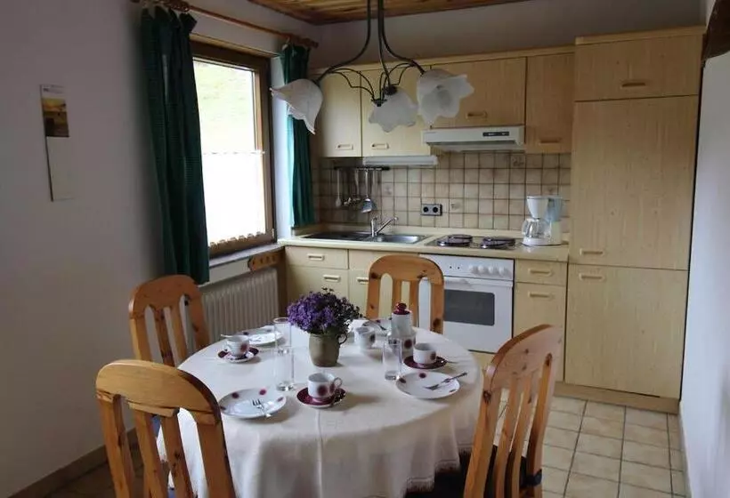Majatalo Gästehaus Heimenberg