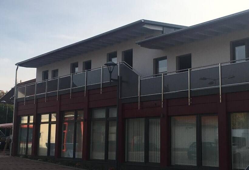 פנסיון Boardinghouse Alte Bank