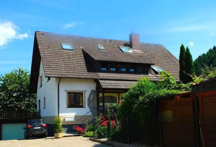 Majatalo Gästehaus Hermine