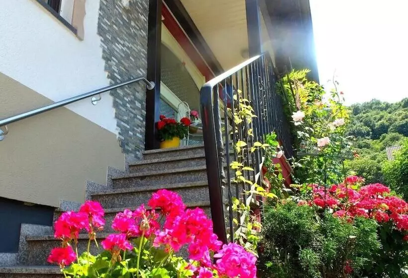 Majatalo Gästehaus Hermine