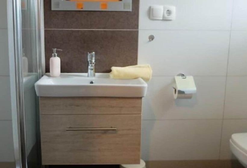 ペンション Gästehaus Hermine