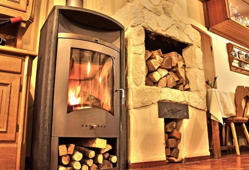 ユースホステル Berggasthof Lusen