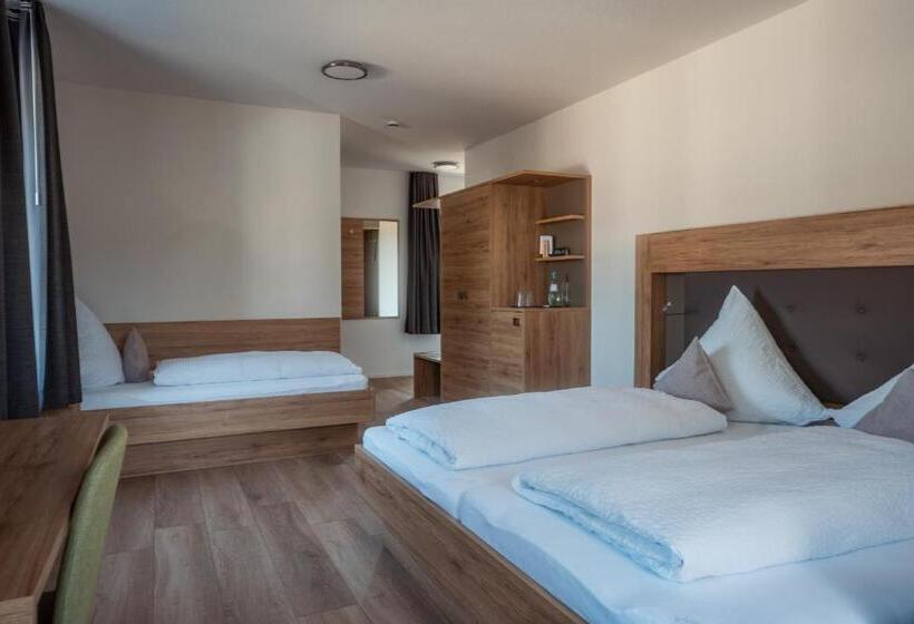 호스텔 Gasthof Hosbein