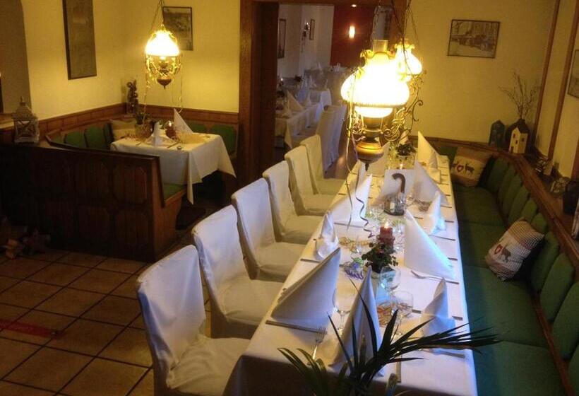 호스텔 Landgasthof Drei Eichen