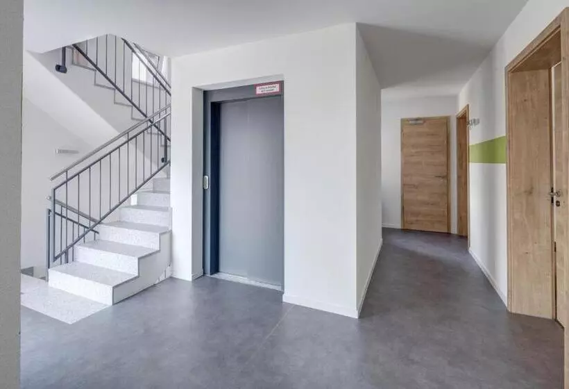 Retkeilymaja Vinotel Heinz J. Schwab