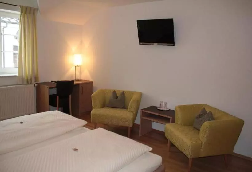 Retkeilymaja Bäckerei Konditorei Frühstückspension Wagner