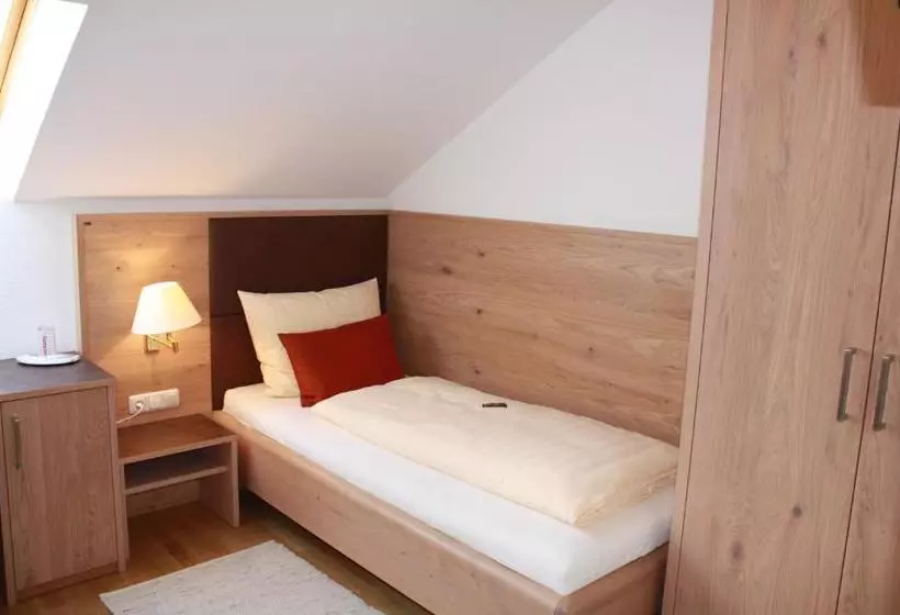 Retkeilymaja Bäckerei Konditorei Frühstückspension Wagner