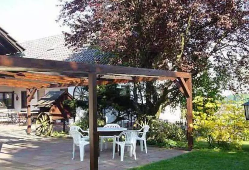 Gasthaus Pension Zum Brandweiher