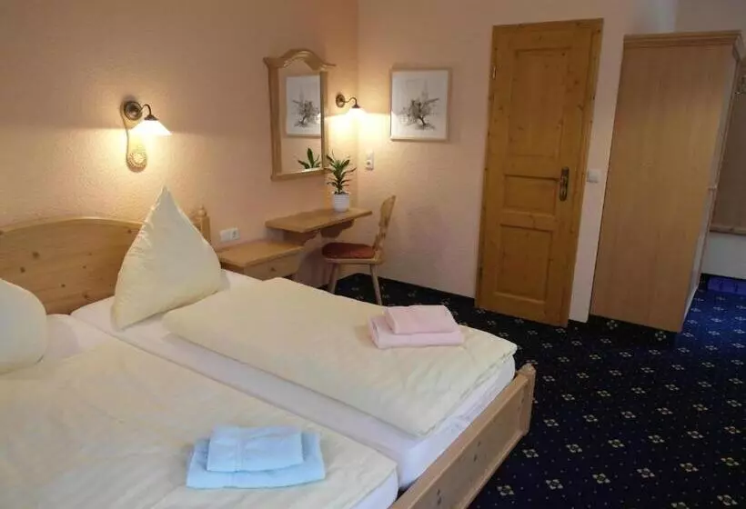 Pension Und Gaststätte Zur Brauschänke