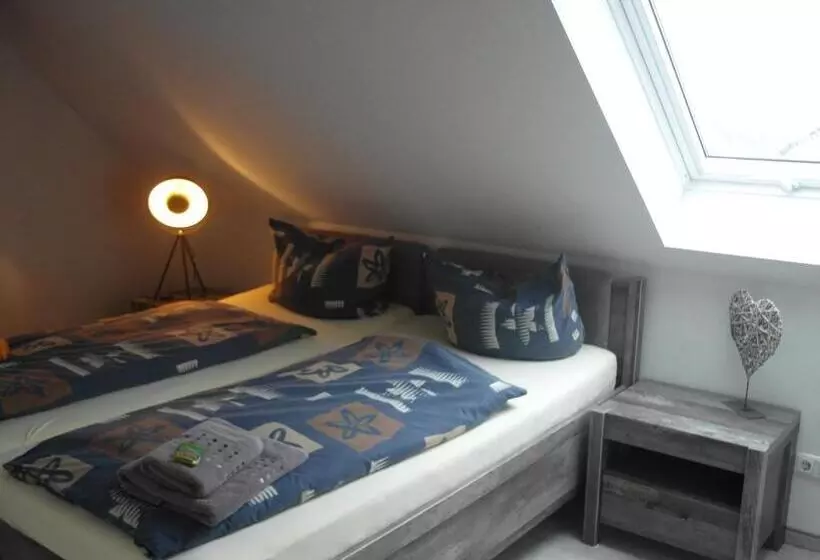 Pension Und Gaststätte Zur Brauschänke