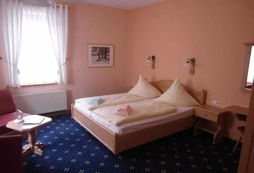 Pension Und Gaststätte Zur Brauschänke