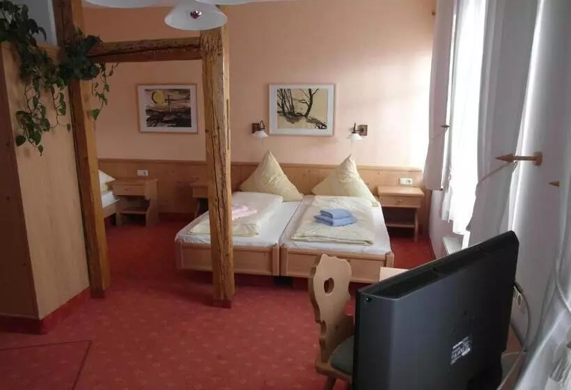 Pension Und Gaststätte Zur Brauschänke