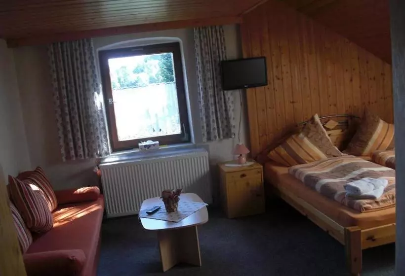 Pension Wiesenau