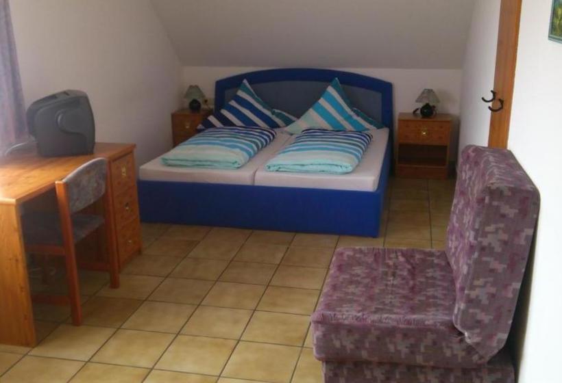 Общежитие Landgasthof Grüner Baum