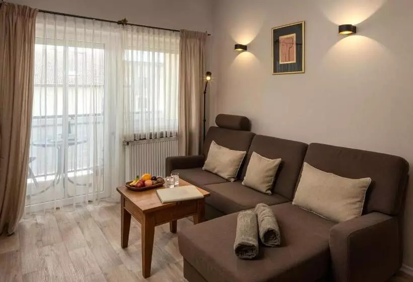 Aparthotel Christine