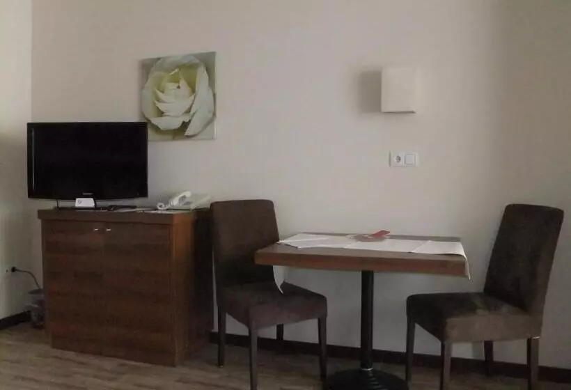 Aparthotel Christine