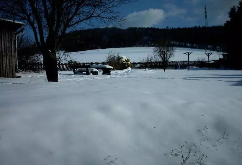 Majatalo Gasthof Haus Hubertus