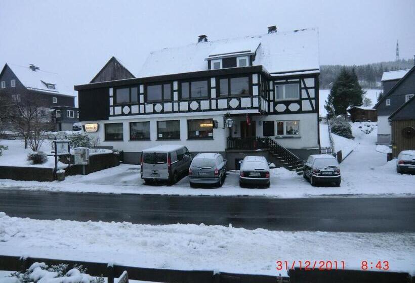 بنسيون Gasthof Haus Hubertus