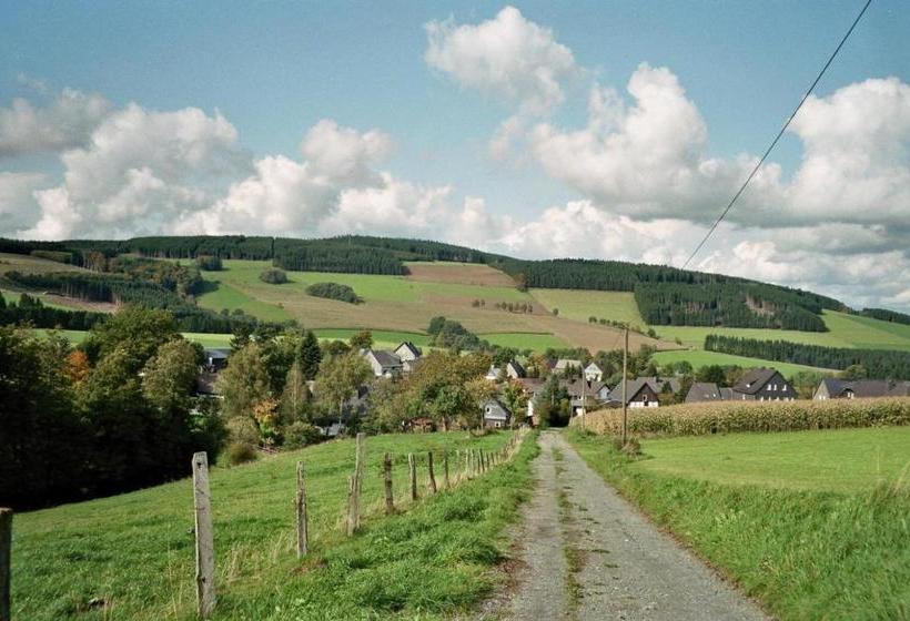 بنسيون Gasthof Haus Hubertus