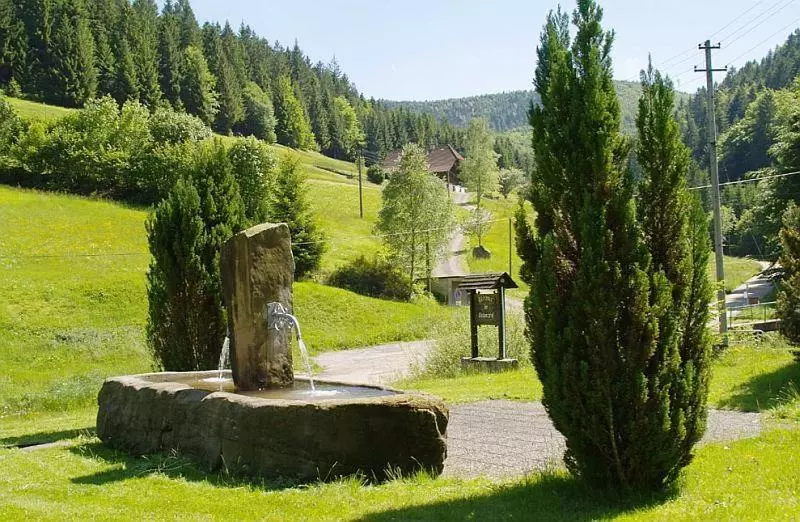 ペンション Gästehaus Absbachtal