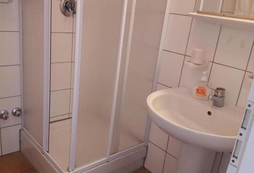 פנסיון La Cascina