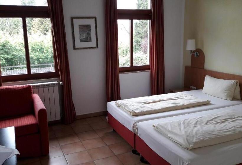 פנסיון La Cascina