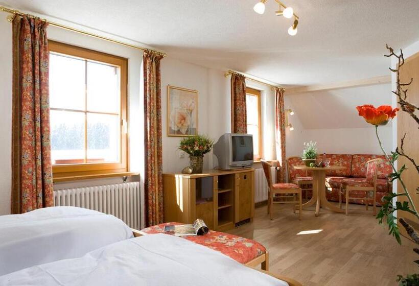 Пансион Landgasthaus Engel   Naturparkwirt