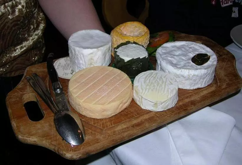 ペンション Landgasthaus Engel   Naturparkwirt