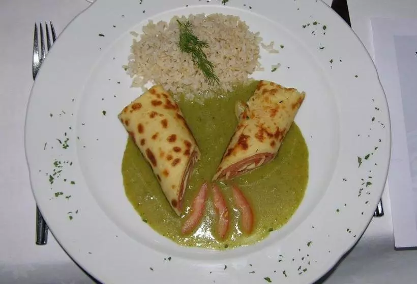 ペンション Landgasthaus Engel   Naturparkwirt