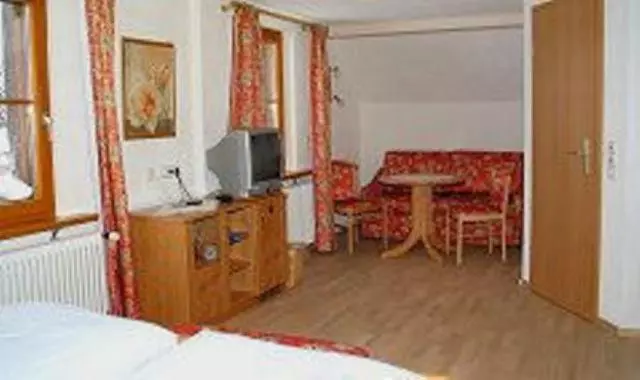 ペンション Landgasthaus Engel   Naturparkwirt