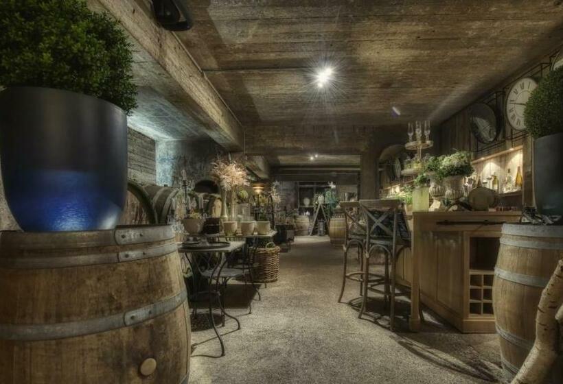 פנסיון Winzerstübchen