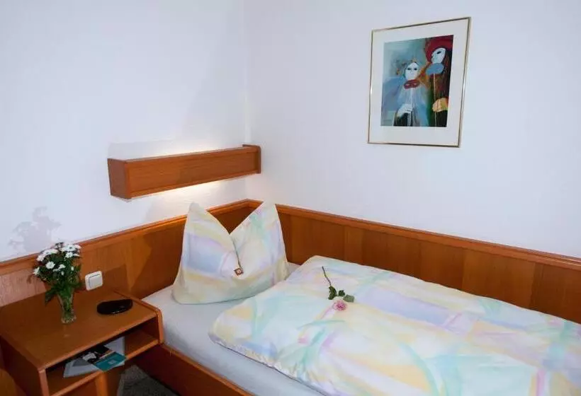 Pension Cafe Suzette