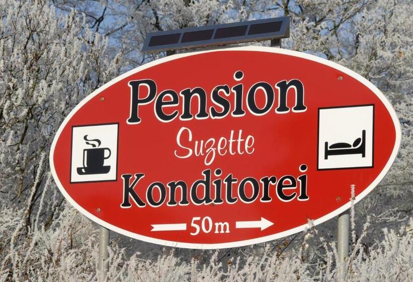 Pension Cafe Suzette