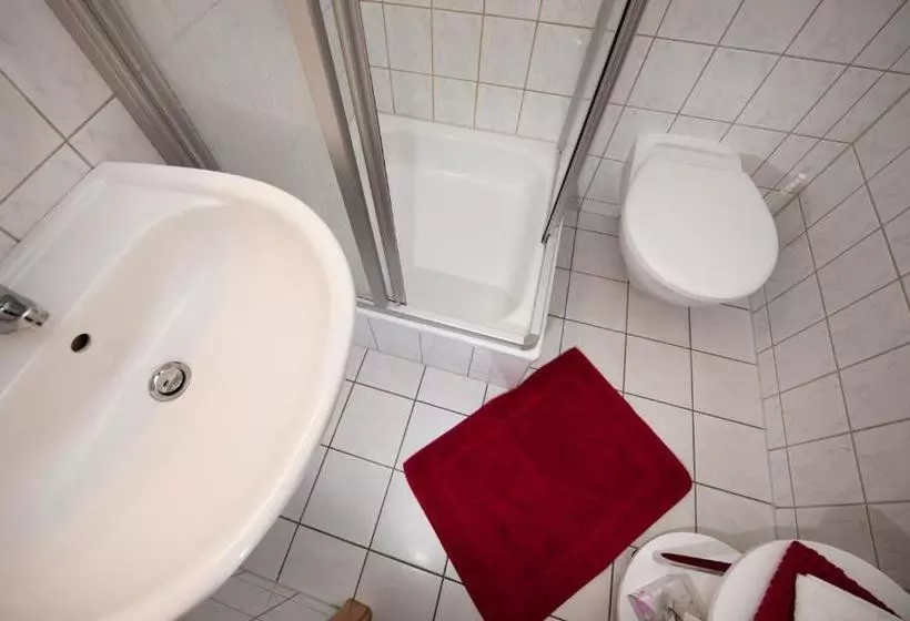 Pension Cafe Suzette