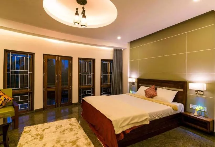 Resort Mayookham