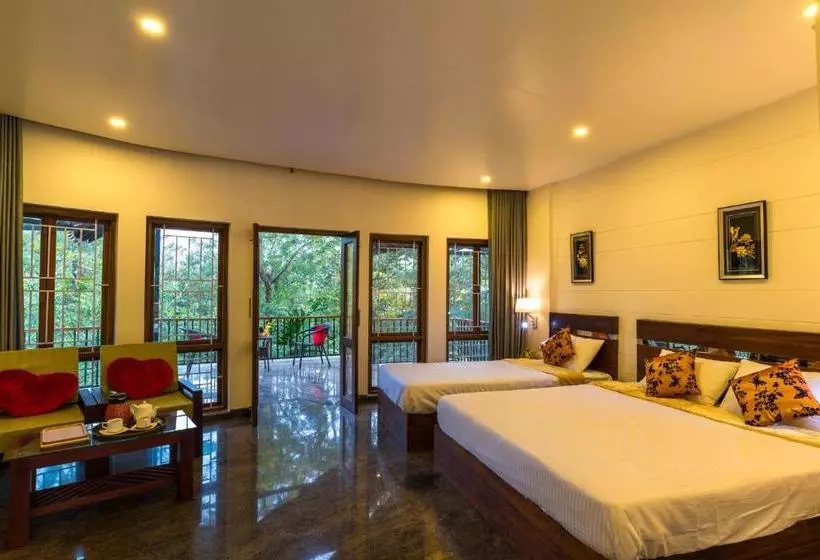 Resort Mayookham